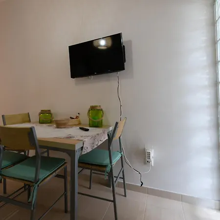 Sea Акрогиали